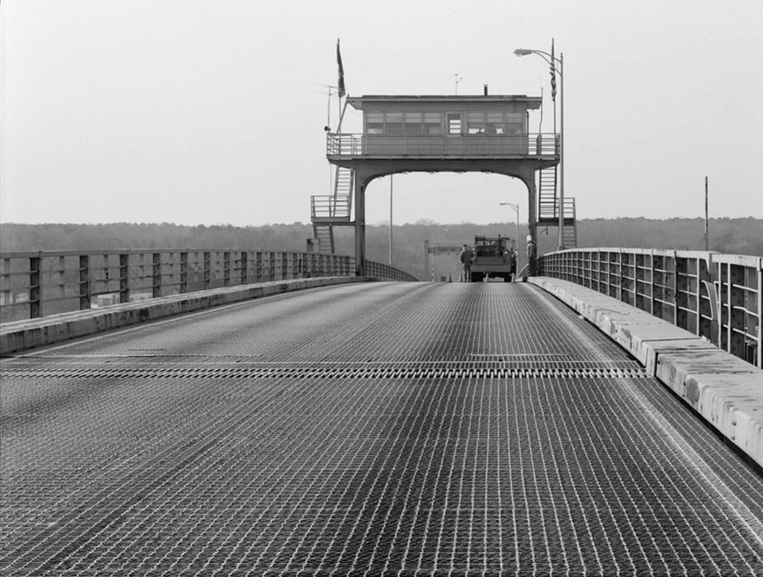 George P. Coleman Memorial Bridge